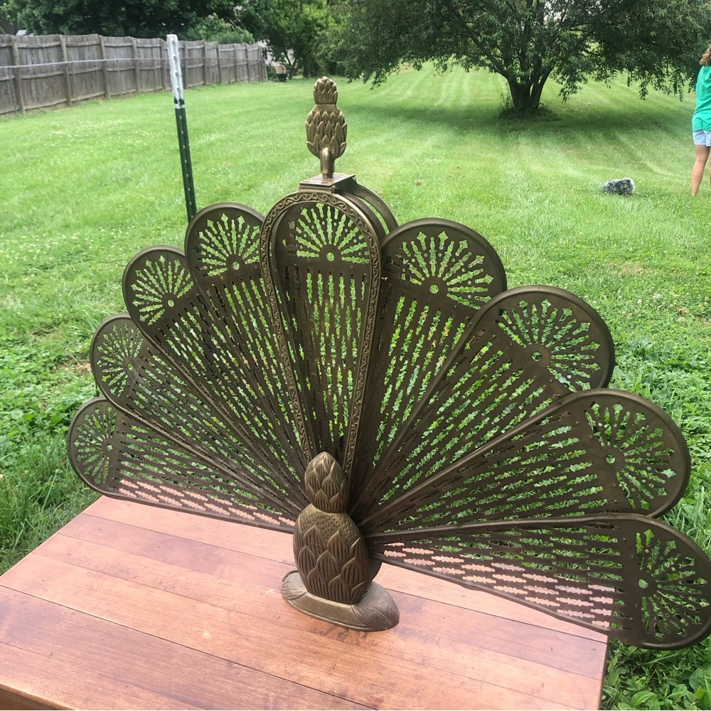 Vintage MCM Brass Fireplace Screen Pineapple - Picture 2 of 16